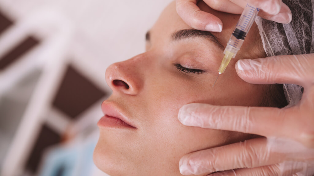 Opération de Lifting Non Chirurgical